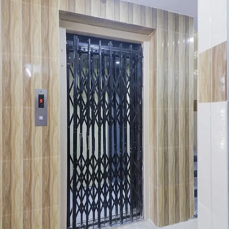 Hotel O Aroma Classic Near Nampally Railway Station